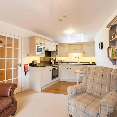 1 Bed In Oc-lr040